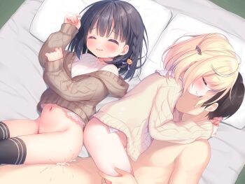 1boy 2girls bat_hair_ornament black_hair black_thighhighs blonde_hair blush bottomless braid cardigan closed_eyes closed_mouth cum cum_in_pussy cum_overflow ffm_threesome game_cg group_sex hair_ornament hetero hug kazari_(mainichi_kiss_shite_lolita) large_variant_set loli lying mainichi_kiss_shite_lolita mihato_(mainichi_kiss_shite_lolita) multiple_girls navel non-web_source on_side open_mouth pillow piyodera_mucha pussy_juice sex side_braid smile thighhighs threesome torogao usashiro_mani vaginal variant_set