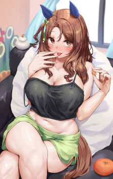 1girl alternate_costume animal_ears black_camisole black_shorts blush bow breasts brown_hair camisole cleavage commentary_request ear_covers ear_ribbon food fruit green_ribbon green_shorts highres holding holding_food holding_fruit horse_ears horse_girl horse_tail indoors king_halo_(umamusume) large_breasts looking_at_viewer mandarin_orange medium_hair midriff navel orange_(fruit) orange_slice red_eyes ribbon shorts sitting solo spaghetti_strap stomach strap_slip tabunshake tail thighs tongue tongue_out umamusume