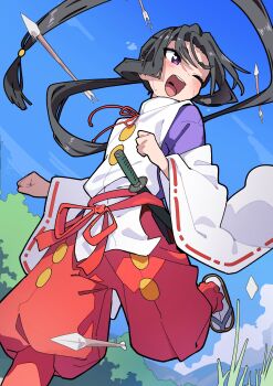 1boy arrow_(projectile) bishounen black_hair blush clenched_hands hakama hanten_(hantennano) highres houjou_tokiyuki_(nige_jouzu_no_wakagimi) japanese_clothes kariginu long_hair long_sleeves male_focus nige_jouzu_no_wakagimi one_eye_closed open_mouth outdoors ponytail purple_eyes red_sash running sandals sash sidelocks_tied_back sky smile socks sword teeth upper_teeth_only very_long_hair weapon white_socks wide_sleeves