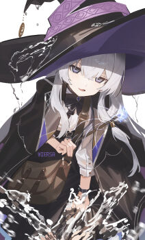 1girl bag black_bow black_bowtie black_hat black_skirt bow bowtie brown_bag cloak crossed_bangs elaina_(majo_no_tabitabi) grey_hair hair_between_eyes hat highres holding holding_wand long_hair long_sleeves looking_at_viewer majo_no_tabitabi open_mouth purple_eyes shirt shoulder_bag simple_background skirt smile solo wand water white_background white_hair white_shirt wiersa witch witch_hat