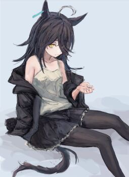 1girl ahoge animal_ears bare_shoulders black_hair black_jacket black_pantyhose black_skirt breasts camisole closed_mouth collarbone commentary_request ear_tag earrings hair_between_eyes horse_ears horse_girl horse_tail jacket jewelry long_bangs long_hair long_hair_between_eyes long_sleeves looking_at_viewer manhattan_cafe_(umamusume) multicolored_hair open_clothes open_jacket pantyhose simple_background single_earring skirt small_breasts solo tail umamusume white_camisole white_hair yanagi_wakana yellow_eyes