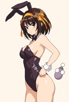 1girl adjusting_clothes adjusting_leotard animal_ears armpits artist_self-insert bare_shoulders black_bow black_bowtie black_leotard blush bow bowtie breasts brown_eyes brown_hair closed_mouth cowboy_shot detached_collar dot_nose eggplant fake_animal_ears fake_tail glasses hair_between_eyes hair_bow hairband highres large_breasts leotard looking_at_viewer medium_hair official_alternate_costume orange_bow orange_hairband playboy_bunny rabbit_ears rabbit_tail round_eyewear sideboob simple_background solo split_mouth standing straight_hair strapless strapless_leotard suzumiya_haruhi suzumiya_haruhi_no_yuuutsu tail v-shaped_eyebrows wavy_mouth white_background wrist_cuffs yuiyu_ki
