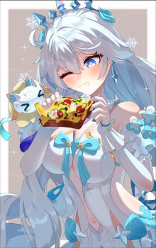 &gt;_&lt; 1girl ;) absurdres ahoge bare_shoulders blue_eyes border breasts clothing_cutout commentary_request dress eight_(eight3rd1) food grey_background highres holding holding_food honkai_(series) honkai_impact_3rd kiana_kaslana kiana_kaslana_(ba-dum!_fiery_wishing_star) kiana_kaslana_(wintery_wishes) large_breasts long_hair navel navel_cutout official_alternate_costume one_eye_closed pizza_toast rice_cake_(honkai_impact) sideless_dress smile snake solo tiara very_long_hair white_border white_dress white_hair