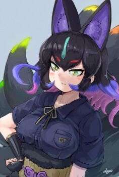 1girl animal_ears belt black_fur black_gloves black_hair black_shirt blue_hair blush bow bowtie breast_pocket brown_belt brown_bow brown_bowtie collared_shirt extra_ears fingerless_gloves fox_ears fox_girl fox_tail fur_trim gloves gold_trim green_eyes hair_between_eyes highres japari_symbol kemono_friends kyubikori_(kemono_friends) long_hair multicolored_hair multiple_tails okyao pocket purple_hair shirt sidelocks slit_pupils solo tail upper_body