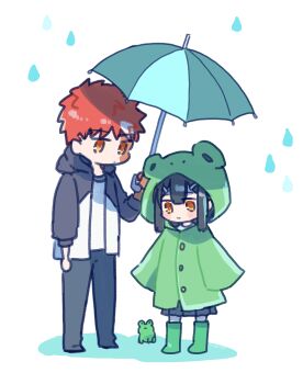 1boy 1girl :3 age_difference animal_hood black_hair black_jacket boots brother_and_sister chibi colored_skin emiya_shirou emiya_shirou_(prisma_illya) fate/kaleid_liner_prisma_illya fate_(series) frog frog_hood frog_raincoat full_body green_boots green_raincoat highres holding holding_umbrella hood jacket miyu_edelfelt multicolored_skin open_clothes open_jacket orange_hair parasol purple_umbrella raglan_sleeves rain raincoat red_hair saihara shirt siblings simple_background smile step-siblings two-tone_skin umbrella white_background white_shirt