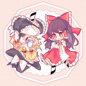 2girls apron ascot black_hat black_skirt black_vest blonde_hair bow braid brown_hair chibi chibi_only chinese_commentary commentary_request cup detached_sleeves frilled_bow frilled_hair_tubes frilled_skirt frills hair_bow hair_tubes hakurei_reimu hat hat_bow holding holding_cup kirisame_marisa long_hair mug multiple_girls nizi_nnz red_bow red_eyes red_skirt ribbon-trimmed_sleeves ribbon_trim side_braid single_braid skirt skirt_set touhou upside-down vest waist_apron white_bow witch_hat yellow_ascot yellow_eyes