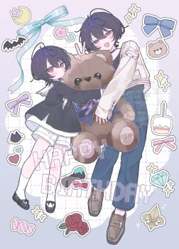 2boys aged_down ahoge black_hair black_shirt black_shoes blue_bow blue_pants blush bow brown_shoes cake candy child commentary contrast_collar dual_persona ensemble_stars! fang fleur-de-lis flower food footwear_bow frilled_shirt_collar frills full_body hair_between_eyes happy_birthday highres holding holding_stuffed_toy jacket long_sleeves looking_at_viewer male_focus multiple_boys open_mouth pants purple_bow red_eyes reo0 ribbon rose sakuma_ritsu shirt shoes short_hair shorts sleeves_past_wrists smile socks sparkle stuffed_animal stuffed_toy teddy_bear v white_shorts white_socks yellow_jacket