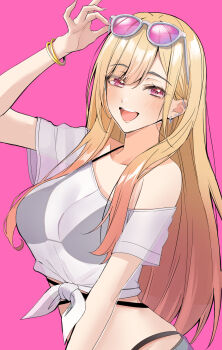 1girl absurdres bare_shoulders bikini black_bikini blonde_hair blush bracelet breasts cleavage collarbone ear_piercing eyewear_on_head gradient_hair highres jewelry kitagawa_marin large_breasts long_hair looking_at_viewer multicolored_hair nakano_kura open_mouth piercing pink_eyes see-through_clothes see-through_shirt shirt smile solo sono_bisque_doll_wa_koi_wo_suru sunglasses swimsuit tied_shirt white_shirt