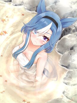 1girl admire_groove_(umamusume) animal_ears bare_shoulders black_hairband blue_hair blush breasts cleavage closed_mouth collarbone frown hairband highres horse_ears horse_girl horse_tail leaf long_hair looking_at_viewer medium_breasts mole mole_under_mouth multicolored_hair naked_towel onsen outdoors purple_eyes siomi_n streaked_hair tail towel umamusume water white_hair white_streaks
