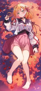 1girl ahoge akino_kaede autumn_leaves bare_legs barefoot black_choker black_sailor_collar blonde_hair blush choker closed_mouth collarbone commentary_request cutlass_(classic_chocolate) dot_nose feet full_body green_eyes hand_up highres leaf long_sleeves looking_at_viewer lying magia_record:_mahou_shoujo_madoka_magica_gaiden mahou_shoujo_madoka_magica on_back outdoors parted_bangs pink_skirt plaid_clothes plaid_shirt pleated_skirt sailor_collar school_uniform serafuku shirt short_hair skirt smile solo toes white_shirt