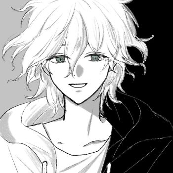 black_background black_jacket danganronpa_(series) danganronpa_2:_goodbye_despair ddaann3333 evil_smile green_eyes grey_background jacket komaeda_nagito male_focus messy_hair portrait shirt short_hair smile white_hair white_jacket white_shirt