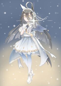 Rule 34 | 1girl, absurdres, ahoge, animal ears, black gloves, black hair, blush, boots, cape, capelet, closed mouth, dress, ear covers, gloves, hair between eyes, hairband, highres, horse ears, horse girl, horse tail, long bangs, long hair, long hair between eyes, looking at viewer, manhattan cafe (umamusume), multicolored hair, outstretched arm, pantyhose, re1m1, reaching, reaching towards viewer, single ear cover, smile, solo, tail, umamusume, very long hair, waist cape, white boots, white cape, white capelet, white dress, white hair, white hairband, white pantyhose, yellow eyes