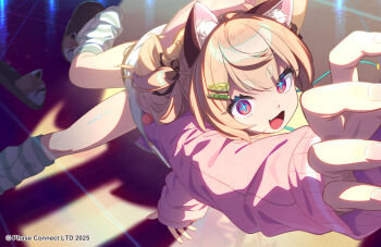 1girl animal_ears cat_ears goshichi_shoji handstand komachi_panko one_arm_handstand phase_connect shoes single_shoe virtual_youtuber