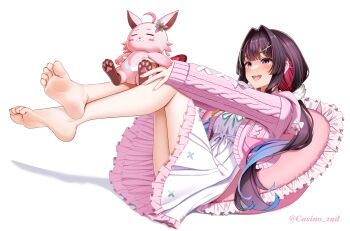 Rule 34 | 1girl, :d, azki (hololive), azki (yurufuwa casual) (hololive), barefoot, cardigan, casino (casinoep), colored inner hair, crossed ankles, dress, feet, frilled dress, frills, full body, hair intakes, hair ornament, highres, hololive, legs up, long hair, multicolored hair, open cardigan, open clothes, open mouth, pillow, pink cardigan, pioneer (azki), pleated dress, purple eyes, simple background, smile, soles, solo, toes, very long hair, virtual youtuber, white background, white dress, x hair ornament