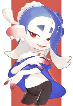1girl a_a2001214 absurdres blue_hair capelet chest_sarashi cropped_legs ear_piercing fangs hachimaki hair_over_one_eye headband highres hip_bones long_hair looking_at_viewer navel nintendo open_mouth piercing red_background red_eyes sarashi shiver_(deep_cut_outfit)_(splatoon) shiver_(splatoon) smile solo splatoon_(series) splatoon_3 tentacle_hair