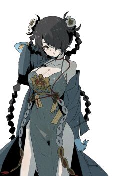 1girl arm_behind_head arm_up black_hair braid breasts buzhichun_(xinyue_tongxing) cleavage coat dress film_grain flower green_dress green_eyes grey_coat hair_flower hair_ornament hair_over_one_eye highres large_breasts long_dress long_hair ofuda one_eye_covered pelvic_curtain single_bare_shoulder solo twin_braids upper_body very_long_hair white_background white_flower xinyue_tongxing ziyunshanding