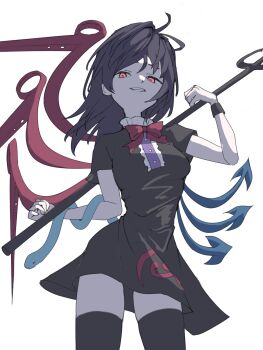 1girl ahoge asymmetrical_wings bow breasts commentary_request dadada_(hukutsu_bot_) highres houjuu_nue medium_breasts polearm red_bow red_eyes simple_background solo tomoe_(symbol) touhou undefined_fantastic_object weapon white_background wings