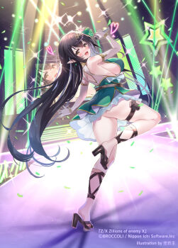 1girl black_hair breasts concert copyright_notice dress earrings elbow_gloves gloves glowstick green_dress hair_ornament heart highres holding holding_microphone idol_clothes jewelry large_breasts long_hair looking_back microphone official_art open_mouth pecteilis pointy_ears pouch screen_zoom solo sora-bozu sparkle stage_lights standing standing_on_one_leg thigh_pouch very_long_hair white_gloves yellow_eyes z/x