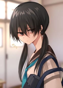 1girl expressionless highres looking_at_viewer school_uniform tagme tsumikitsuki_(katsuobushi)