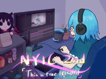 1girl blue_capelet blue_hair blue_skirt broken_heart_print capelet character_doll coldfish_ovo commentary_request computer computer_keyboard computer_mouse cookie_(touhou) doll frilled_capelet frills fumo_(doll) hakurei_reimu headphones highres hisaka_(cookie) houjuu_nue indoors karakasa_obake meimei_(cookie) mioto_(cookie) open_mouth plant potted_plant purple_umbrella red_eyes remilia_scarlet sakenomi_(cookie) second-party_source short_hair sitting skirt solo tatara_kogasa touhou umbrella upper_body watering_can