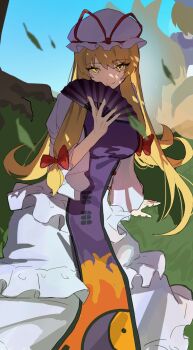 2girls blonde_hair dress fox_tail frills hair_ribbon hand_fan hat highres holding holding_fan imkooooww leaf light_smile long_hair long_sleeves looking_at_viewer medium_hair mob_cap multiple_girls multiple_tails purple_tabard ribbon sitting tabard tail touhou tree under_tree white_dress yakumo_ran yakumo_yukari yellow_eyes