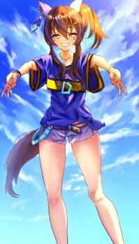 1girl animal_ears bead_bracelet beads belt blue_hair blue_shirt blue_sky bracelet brown_hair cloud collarbone commentary_request cutoffs daitaku_helios_(fun_fun_party_night)_(umamusume) daitaku_helios_(umamusume) double_v ear_covers facial_tattoo fang grin gyaru_v hair_ornament hairclip highres horse_ears horse_girl horse_tail jewelry long_hair looking_at_viewer multicolored_hair necklace open_mouth shirt shorts side_ponytail sky smile solo star_(symbol) star_hair_ornament streaked_hair tail tattoo teeth tied_shirt umamusume v white_shorts yangyue_mao yellow_belt yellow_eyes