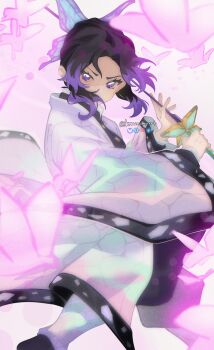 1girl absurdres animal_print black_hair bug butterfly butterfly_hair_ornament butterfly_print checkered_haori demon_slayer_uniform hair_ornament haori highres holding holding_sword holding_weapon insect japanese_clothes kimetsu_no_yaiba kimono knowname kochou_shinobu multicolored_hair no_pupils purple_eyes purple_hair signature solo sword weapon