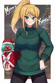 Rule 34 | 1girl, black pants, blonde hair, border, christmas, commentary request, gift, green eyes, hat, highres, holding, holding gift, long hair, looking at viewer, merry christmas, metroid, metroid (creature), mole, mole under mouth, nintendo, pants, ponytail, ribbed sweater, samus aran, santa hat, solo, sweater, wakaba (wata ridley), white border