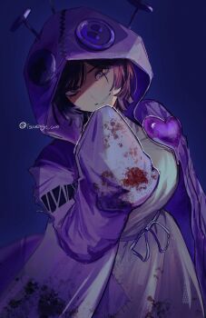 1girl blood blood_on_clothes blue_background breasts brown_hair coat commentary cowboy_shot dress e.g.o_(project_moon) hand_up heart highres hood hood_up hooded_coat i'll_go_fer_scissors._how_'bout_you?_(e.g.o) isoveage_com large_breasts large_buttons limbus_company looking_at_viewer outis_(project_moon) parted_lips patchwork_clothes project_moon purple_coat short_hair simple_background sleeves_past_fingers sleeves_past_wrists smile solo symbol-only_commentary twitter_username white_dress yellow_eyes