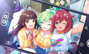 3girls :d ;d ahoge akiru_kamira blue_eyes blue_skirt blush bow brown_hair camera cellphone closed_eyes commentary_request flower game_cg girl_sandwich green_hair hair_flower hair_ornament hairclip highres indoors jewelry long_hair looking_at_viewer multiple_girls necklace official_art one_eye_closed open_mouth phone red_hair sandwiched selfie shirt short_hair sitting skirt smartphone smile striped_clothes striped_shirt taking_picture third-party_source v white_shirt world_dai_star yanagiba_panda yellow_eyes yellow_shirt yonaguni_hikari