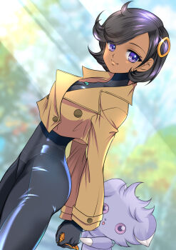 1girl :3 arms_behind_back black_bodysuit black_gloves black_hair bodysuit bodysuit_under_clothes breasts brown_jacket closed_mouth colored_sclera commentary_request dark-skinned_female dark_skin emma_(pokemon) espurr gen_6_pokemon gloves grey_fur highres jacket latex latex_bodysuit long_sleeves looking_at_viewer maskmaya1 medium_breasts mega_stone multicolored_gloves nintendo orange_gloves pokemon pokemon_(creature) pokemon_legends:_z-a purple_eyes purple_sclera short_hair smile two-tone_gloves