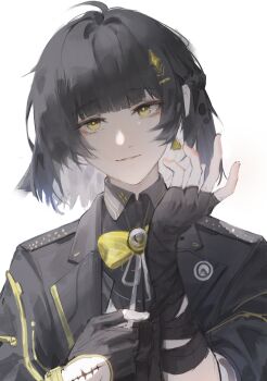 1girl absurdres black_gloves black_hair black_jacket colored_inner_hair commentary elyzerda female_rover_(perpetual_spark)_(wuthering_waves) female_rover_(wuthering_waves) gloves highres jacket looking_at_viewer multicolored_hair official_alternate_costume parted_lips rover_(wuthering_waves) smile solo tacet_mark_(wuthering_waves) upper_body white_hair wuthering_waves yellow_eyes