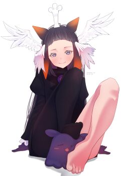 1girl absurdres angel_wings black_hair blue_eyes blunt_bangs commentary feet frilled_sleeves frills full_body gloves hashtag-only_commentary head_wings highres hololive hololive_english juliet_sleeves light_blush long_hair long_sleeves looking_at_viewer mole mole_under_eye ninomae_ina'nis puffy_sleeves purple_gloves simple_background single_bare_foot single_bare_leg single_leg_pantyhose sitting smile solo stepped_on takodachi_(ninomae_ina'nis) toes valtaur virtual_youtuber white_background wings
