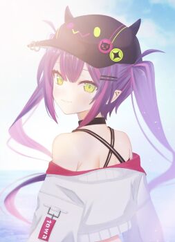 1girl badge barbell_piercing bare_shoulders bibi_(tokoyami_towa) black_choker button_badge choker closed_mouth commentary cropped_jacket demon_girl ear_piercing fake_horns from_behind fuji_nichijou green_eyes hair_ornament hairclip hat highres hololive horned_headwear horns industrial_piercing jacket jacket_partially_removed lens_flare long_hair looking_at_viewer multicolored_hair multicolored_jacket piercing pink_hair pink_jacket pointy_ears purple_hair raised_eyebrows sidelocks sky slit_pupils smile solo streaked_hair sunlight symbol-only_commentary tokoyami_towa tokoyami_towa_(1st_costume) turning_head twintails two-tone_hair two-tone_jacket virtual_youtuber white_jacket