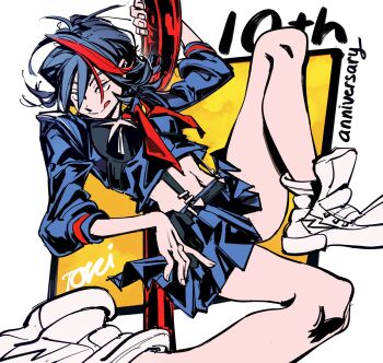 1girl anniversary artist_name black_bow black_hair black_shirt black_skirt border bow breasts commentary crop_top english_commentary hair_between_eyes highres holding holding_weapon kill_la_kill living_clothes looking_at_viewer matoi_ryuuko medium_breasts midriff miniskirt multicolored_hair navel pleated_skirt red_hair school_uniform scissor_blade_(kill_la_kill) senketsu shirt shoes skirt smile sneakers solo streaked_hair suspenders tokiijayy tongue tongue_out weapon white_border white_shoes yellow_background