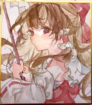 1girl bow brown_eyes brown_hair chest_sarashi closed_mouth commentary_request detached_sleeves expressionless fingernails frilled_hair_tubes frills gohei hair_bow hair_tubes hakurei_reimu highres holding holding_gohei long_hair looking_at_viewer looking_to_the_side red_bow red_nails red_shirt ribbon-trimmed_sleeves ribbon_trim sarashi shikishi shinjitsu_no_kuchi shirt sidelocks simple_background sleeveless sleeveless_shirt solo touhou upper_body white_background white_sleeves