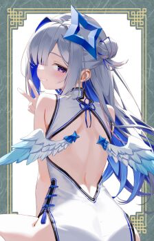 1girl absurdres alternate_costume amane_kanata angel_wings back back_cutout bare_shoulders between_legs blue_hair blue_streaks blue_wings blunt_bangs blush china_dress chinese_clothes chinese_knot_border clothing_cutout colored_inner_hair commentary_request dress from_behind gradient_wings grey_hair grin hair_bun hair_over_one_eye halo hand_between_own_legs highres hololive long_hair looking_at_viewer looking_back median_furrow mini_wings multicolored_hair multicolored_wings official_alternate_hairstyle purple_eyes red_streaks single_hair_bun single_hair_intake smallpine_7 smile solo streaked_hair v virtual_youtuber white_dress white_wings wings