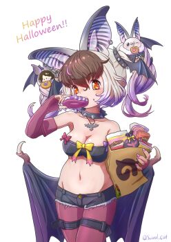 1girl absurdres animal_ears bare_shoulders bat_(animal) bat_ears bat_girl bat_wings belt breasts brown_eyes brown_hair brown_long-eared_bat_(kemono_friends) choker cleavage earrings elbow_gloves extra_ears fingerless_gloves glasses gloves grey_hair halloween halloween_costume happy_halloween highres japari_symbol jewelry kemono_friends kemono_friends_v_project large_breasts looking_at_viewer multicolored_hair navel pantyhose poporu_(kemono_friends) ribbon saival_cat shorts simple_background strapless streaked_hair sweat tube_top twintails virtual_youtuber wings
