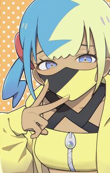 1girl bandeau blue_eyes canari_(pokemon) commentary eyelashes hand_up highres jacket long_sleeves looking_at_viewer mask mouth_mask multicolored_hair nail_polish nintendo orange_background pokemon pokemon_legends:_z-a sleeves_past_wrists solo upper_body usagi_mochi_(nsi_0012) v yellow_bandeau yellow_jacket yellow_nails zipper zipper_pull_tab