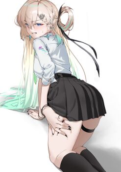 1girl absurdres black_nails black_skirt black_socks blonde_hair blue_eyes blush braid braided_bangs breasts clenched_teeth commentary denare_(ysry2252) earrings eyes_visible_through_hair fingernails gradient_hair green_hair hair_ornament hair_over_one_eye hand_on_own_thigh highres jewelry large_breasts long_hair looking_at_viewer looking_back lynae_(wuthering_waves) multicolored_hair nail_polish shirt shirt_tucked_in skirt skull_hair_ornament socks solo star_(symbol) star_earrings sweatdrop tacet_mark_(wuthering_waves) teeth thigh_strap white_shirt wuthering_waves