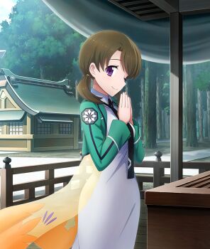 1girl architecture black_necktie blue_sky box breasts brown_hair building closed_mouth cloud day donation_box dress east_asian_architecture emblem feet_out_of_frame first_high_school_uniform game_cg green_shrug hair_tie long_sleeves looking_at_viewer looking_to_the_side low_twintails mahouka_koukou_no_rettousei medium_hair mitsui_honoka necktie official_art orange_skirt outdoors own_hands_together palms_together purple_eyes railing school_uniform see-through_skirt_layer short_twintails shrug_(clothing) sideways_glance skirt sky small_breasts smile solo stone_walkway third-party_source toji_no_miko toji_no_miko:_kizamishi_issen_no_tomoshibi tree twintails white_dress