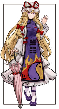 1girl blonde_hair bow commentary_request flame_print hair_bow hat highres holding holding_umbrella long_hair looking_at_viewer mob_cap planted planted_umbrella purple_eyes purple_shoes purple_tabard red_bow shoes simple_background smile solo tabard tentaizukan touhou umbrella white_background white_hat yakumo_yukari yin_yang yin_yang_print