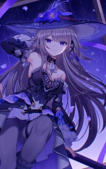 1girl arm_up ascot bare_shoulders black_dress black_hat black_pantyhose black_sleeves breasts closed_mouth commentary_request detached_sleeves dress flower grey_hair hat hat_flower herta_(honkai:_star_rail) highres honkai:_star_rail honkai_(series) jewelry key key_necklace knee_up long_hair looking_at_viewer medium_breasts myusha necklace pantyhose purple_eyes purple_flower purple_hat sitting solo strapless strapless_dress the_herta_(honkai:_star_rail) white_ascot witch_hat