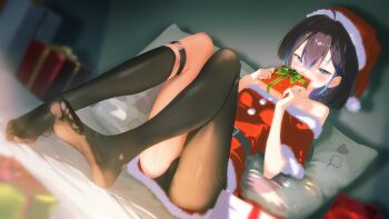 1girl absurdres ahoge alternate_costume asymmetrical_legwear bare_shoulders bed_sheet belt black_belt black_hair black_panties blue_hair blush cohi27151463 covering_own_mouth dress earrings feet fishnet_pantyhose fishnets fur-trimmed_dress fur-trimmed_headwear fur_trim gift grey_eyes hat highres holding holding_gift indie_virtual_youtuber indoors jewelry kneehighs knees_up looking_at_viewer mole mole_under_eye multicolored_hair no_shoes off-shoulder_dress off_shoulder panties pantyhose pantyshot pom_pom_(clothes) red_dress red_hat santa_costume santa_dress santa_hat short_dress single_kneehigh single_leg_pantyhose single_sock sitting socks soles solo streaked_hair underwear uneven_legwear virtual_youtuber yubari_rei