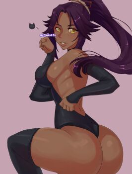 1girl 2023 artist_name ass bare_back bare_shoulders black_leotard black_thighhighs bleach bleach:_sennen_kessen-hen breasts c1nist3r dark-skinned_female dark_skin detached_sleeves female_focus hair_ornament large_breasts leotard long_hair looking_at_viewer looking_back parted_bangs parted_lips ponytail purple_hair shihouin_yoruichi simple_background sitting thighhighs thighs yellow_eyes