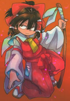 1girl absurdres ascot black_hair bow brown_eyes clothing_cutout detached_sleeves floating_hair full_body gohei gradient_background hair_bow hair_tubes hakama hakama_pants hakurei_reimu highres hip_vent holding holding_gohei inuyama_konan japanese_clothes medium_hair midriff_sarashi on_one_knee orange_background pants red_bow red_shirt sandals sarashi shide shirt sideways_glance sleeveless sleeveless_shirt solo tabi touhou waist_bow yellow_ascot zouri