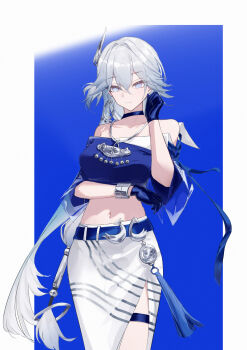 1girl absurdres blue_background blue_choker blue_gloves blue_tube_top border breasts choker commentary earrings gloves grey_eyes highres honkai:_star_rail honkai_(series) jewelry large_breasts lilin_(pixiv_25958194) long_hair looking_at_viewer midriff navel simple_background skirt solo strapless tube_top very_long_hair white_border white_hair white_skirt yao_guang_(chapanda)_(honkai:_star_rail) yao_guang_(honkai:_star_rail)