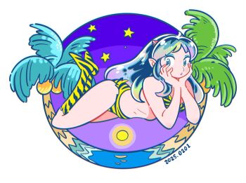 1girl animal_print aqua_eyes aqua_eyeshadow bikini boots breasts dated eyeshadow full_body head_on_hands highres horns looking_at_viewer lum makeup medium_breasts midriff muda_rengou_to_ziggy_stardust multicolored_hair palm_tree parted_bangs pointy_ears print_bikini print_boots sidelocks solo sunset swimsuit tiger_print tree urusei_yatsura yellow_bikini yellow_boots