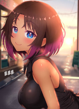 1girl black_dress blue_eyes blurry blurry_background blush breasts brown_hair chalkboard_sign commentary_request depth_of_field dress elma_(maidragon) eyebrows_hidden_by_hair from_side highres kobayashi-san_chi_no_maidragon large_breasts lips looking_ahead multicolored_hair purple_hair reiwa_rerere short_hair sideboob smile solo sunset tan two-tone_hair upper_body