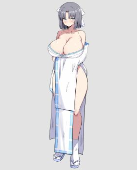 1girl absurdres arm_under_breasts blue_eyes bow breasts cleavage cryokinesis grey_background grey_hair hair_bow highres huge_breasts japanese_clothes kimono low_neckline no_panties pinepine1212 ribbon-trimmed_kimono ribbon_trim senran_kagura senran_kagura_shinovi_versus side_slit solo striped_bow white_bow white_kimono yumi_(senran_kagura)